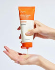Jumiso - All Day Vitamin Clean & Mild Facial Cleanser